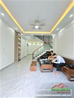 - Bán nhà Chợ Hàng Hải Phòng.