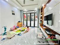 - Nhà xây 4 tầng 3 mặt thoáng Văn Cao Hải Phòng. 