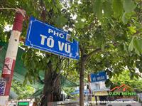 - Bán đất phố Tô Vũ tuyến 2 Văn Cao Hải Phòng. 
