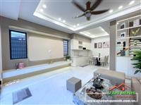 - Nhà lô góc 4 tầng ô tô đỗ sát cửa đường Miếu Hai Xã Hải Phòng.  