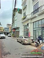 Cho thuê nhà 4 tầng mặt đường Trại Lẻ.