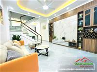 - Bán Nhà 4 tầng, xây mới, sân rộng rãi Thiên Lôi Hải Phòng. 