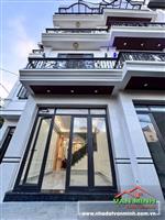 - Nhà Quán Nam - Aeonmall ngõ thông ô tô vào nhà giá chỉ hơn 4 tỷ. 