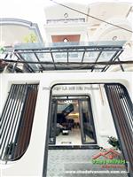 Bán nhà đẹp sân cổng độc lập phố Hồ Sen, Lê Chân, Hải Phòng