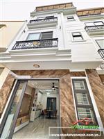 Bán nhà độc lập xây mới tại Hồ Sen ngay KS Công Đoàn