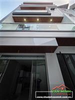 Bán nhà ngay Hồ Tam Bạc sân riêng