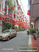 - Nhà khu phân lô (bảo vệ)đường Phạm Tử Nghi - Thiên Lôi Chợ Đôn. 