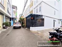 Bán nhà Trung Lực 3,5 tầng sân cổng oto vào nhà