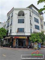 - Bán nhà 4 tầng lô góc khu TĐC Cây Đa 13 Gốc quán Trinh Trà Cúc ( chủ nhà tặng lại toàn bộ)  - Diện tích: 40,50 m2 mặt tiền 