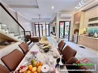 - Bán nhà đường Chợ Hàng, Hồ Sen, Dân Lập Hải Phòng  - Diện tích: 75m² 