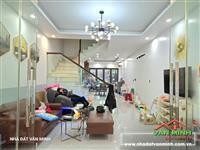 - Nhà 105m² ngang 4,6m mặt đường Hoàng Ngọc Phách Hải Phòng. 