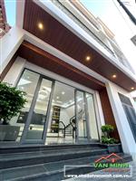 NHÀ LẠCH TRAY - QUÁN NAM - Thông số: 54m2. Xây đua văng hơn 60m - 3 tầng độc lập- 02 mặt thoáng, mặt tiền rộng hơn 8m.  - Tần