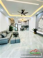 Bán nhà ngõ 633 Ô-Tô đỗ ngày đêm gần nhà