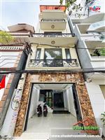 Bán nhà đẹp đường phố phố Văn Cao - Lạch Tray, Ngô Quyền, HP