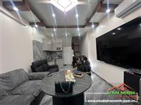 Bán nhà 4 tầng mặt đường Trần Bích - Đường trước mặt 10m