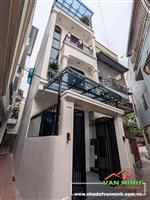 Bán nhà Hồ Sen Lê chân Hải phòng 