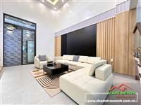 Siêu phẩm nhà xây mới riêng tường, riêng móng - Thang Máy