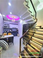 - Nhà 3 tầng gốc dân ngõ 280 Trần Nguyên Hãn -