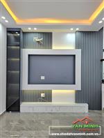 Bán nhà 52m2 xây 4 tầng độc lập có Sân cổng riêng, ô tô đỗ miễn phí!   