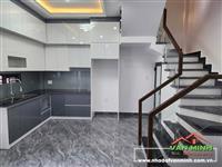 Bán nhà mặt ngõ Chợ Hàng - Hồ Sen, Lê Chân, Hải Phòng