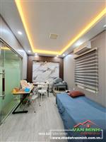 - Nhà 4 tầng thang máy mặt đường Lán Bè Hải Phòng 