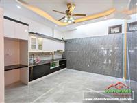 Bán nhà  Trần Nguyên Hãn có sân cổng