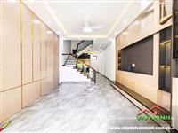 NHÀ ĐẸP XÂY 4 TẦNG CHẮC CHẮN MÓNG CỌC NHỒI TẠI LÊ CHÂN HẢI PHÒNG  - Sân cổng riêng Ô tô đỗ cửa.