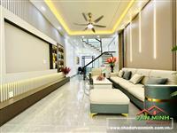 - Nhà 60m2 sân cổng đường Chợ Hàng Hải Phòng.