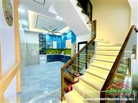 - Nhà 4 tầng xây mới móng cọc khoan nhồi. - Vị trí tuyến 2 Quán Nam - Aeonmall Hải Phòng. 