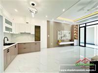 - Nhà đường Lực Hành, cạnh sân bóng Đằng Lâm Hải Phòng. 