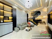 Bán nhà đẹp sân cổng độc lập phố Hồ Sen, Lê Chân, Hải Phòng