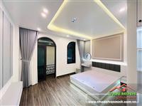 - Một căn nhà 3 mặt thoáng ở Phương Lưu - Hoàng Thế Thiện gần đường Lê Hồng Phong  