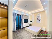 - Siêu phẩm Villa chỉ sau 1 nhà mặt đường.  