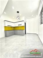  Nhà 4 tầng lô góc, sân cổng riêng, sau 1 nhà mặt đường Thiên Lôi 20m, giáp trường học, đi bộ ra Aeonmall. 