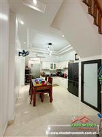 NHÀ TUYẾN 2 ĐƯỜNG VŨ CHÍ THẮNG HẢI PHÒNG  