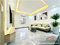 - Vị Trí Nhà Bán Khu THIÊN LÔI - AONE - ĐƯỜNG ĐỒNG THIỆN. - Dt: 46m + 8m sân riêng  - 3,5 tầng mái bằng, sân cổng rộng gần 3m