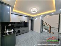 - Bán căn nhà cạnh Hoàng Huy Commerce đường Võ Nguyên Giáp - Aeon Mall. - Ngõ 2 ô tô có sân cổng chung 2 nhà 50m2 rộng rãi. -