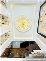 - Bán nhà đường Võ Nguyên Giáp - Thiên Lôi gần Hoàng Huy và Aeon.  - Diện tích 102m² xây 5 tầng thang máy. - Đường trước nhà 