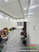 Bán Nhà 4 tầng , mặt đường Bùi Viện , gần bến xe Vĩnh Niệm 