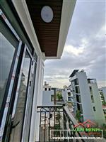 - Phân lô A51 Hồ Sen Lê Chân Hải Phòng  - 4 tầng Hướng Tây bắc. - Ô chờ thang máy. - Chỉ hơn 7 đồng