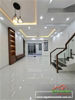 Bán Dãy Nhà Cao Cấp Sau Mặt Đường Đà Nẵng