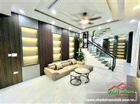 - Nhà đẹp 3 tầng lô góc, mặt ngõ Miếu Hai Xã Lê Chân Hải Phòng  - Ngõ oto tránh nhau, ngõ thông phù hợp kinh doanh buôn bán, 