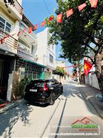 Chuyển nhượng lô đất, tặng nhà 2 tầng số 44 mặt đường Nam Trung Hành, Hải An, Hải Phòng