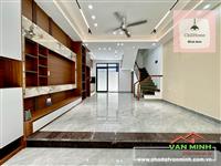 Bán nhà đẹp thiết kế phố Hồ Sen, Lê Chân, HP