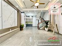 Bán nhà đẹp sân cổng phố Hồ Sen, Lê Chân, Hải Phòng