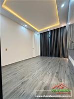 Mặt đường Đình Đông- buôn bán sầm uất
