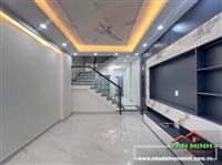 Nhà 4 tầng xây độc lập hiện đại tại Đồng Hoà - Ô tô vào tận nơi