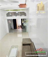 Cho thuê nhà 3 tầng phố Lạch Tray, gần trường DHHH