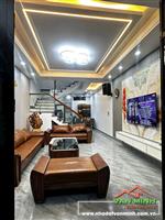 Nhà dân xây 4 tầng mới đường Trần Nhân Tông - 58m2 - Ngang 4,5m - Để lại toàn bộ nội thất