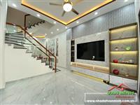 Bán nhà ỏ Nguyễn Công Hoà - Trần Nguyên Hãn có sân cổng